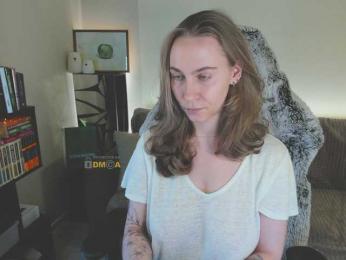 Adamova_Eva bongacams stream image, 23.03.2025 17:10