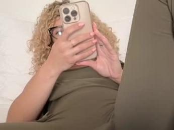 theislandgirl chaturbate stream image, 25.03.2025 20:10