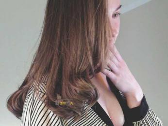 Adamova_Eva bongacams stream image, 29.03.2025 19:40