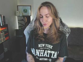 Adamova_Eva bongacams stream image, 29.03.2025 19:40