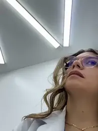 alicee16 stripchat stream image