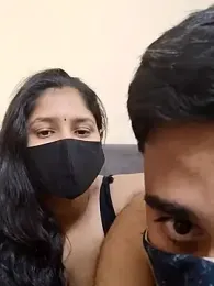 IND_COUPLE1 stripchat stream image, 01.04.2025 15:00