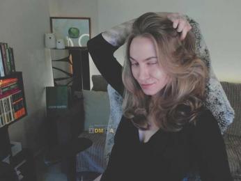 Adamova_Eva bongacams stream image, 02.04.2025 20:10