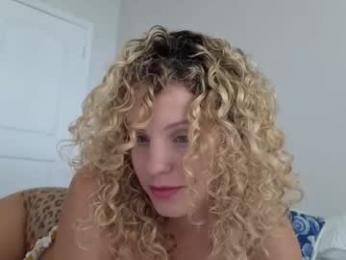 theislandgirl chaturbate stream image, 03.04.2025 18:20