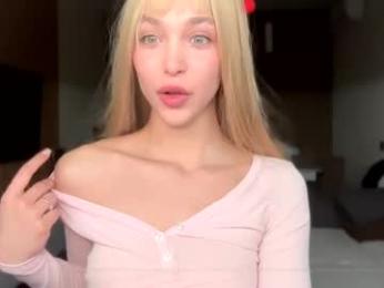 cutieeeeva chaturbate stream image, 04.04.2025 14:00