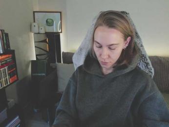 Adamova_Eva bongacams stream image, 05.04.2025 18:30