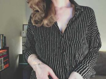 Adamova_Eva bongacams stream image, 08.04.2025 18:40