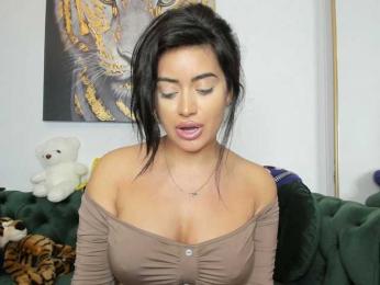 AnnaKarin bongacams stream image, 11.04.2025 19:00