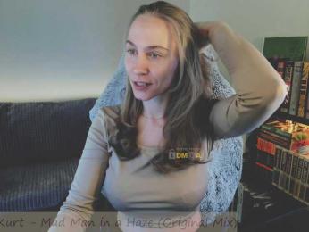 Adamova_Eva bongacams stream image, 13.04.2025 19:20