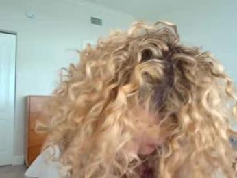 theislandgirl chaturbate stream image, 05.02.2025 17:00