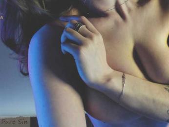 Adamova_Eva bongacams stream image, 15.04.2025 20:30