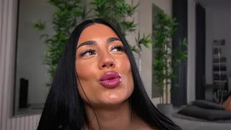 Abbela_White stripchat stream image, 21.04.2025 05:40