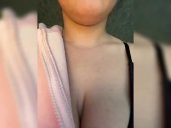 little-devil bongacams stream image