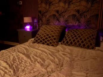 littlee33 chaturbate stream image, 25.04.2025 20:30