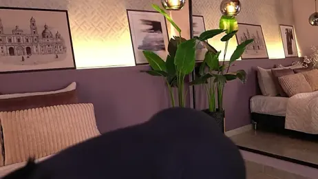 ElleDiane stripchat stream image, 26.04.2025 00:10