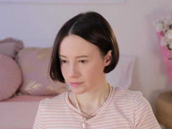 MissEssie bongacams stream image, 26.04.2025 15:00