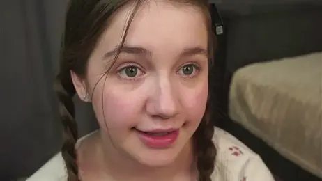 AmiLewis stripchat stream image