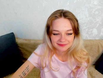 vialeta-baby bongacams stream image