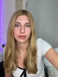 emma05 stripchat stream image, 01.05.2025 17:00