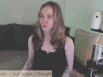 Adamova_Eva bongacams stream image, 01.05.2025 18:40