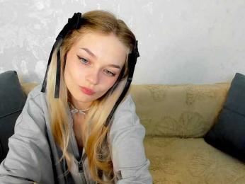 vialeta-baby bongacams stream image