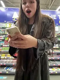 pantyless stripchat stream image