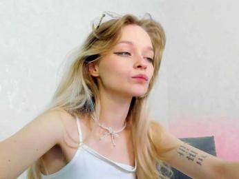 vialeta-baby bongacams stream image