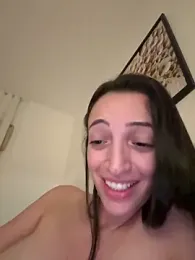 BelleLouiseVp stripchat stream image