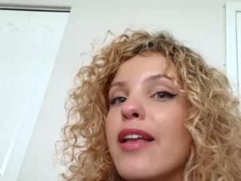 theislandgirl chaturbate stream image, 15.05.2025 19:30