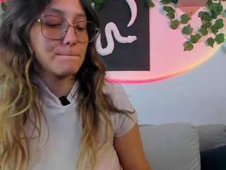 nataliepeterson camsoda stream image, 15.05.2025 20:40