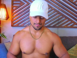 Mike Esteves flirt4free stream image